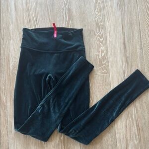 Spanx Dark Green Velvet Leggings S